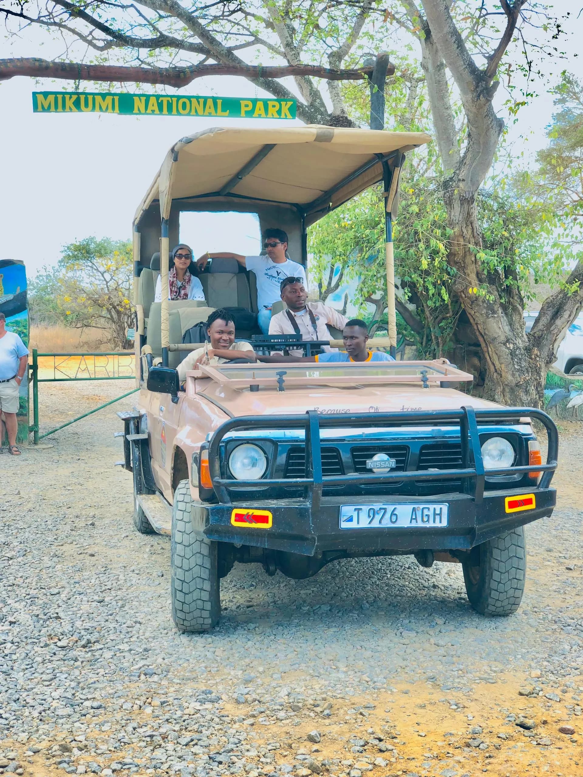 Kimaka Safari Guide